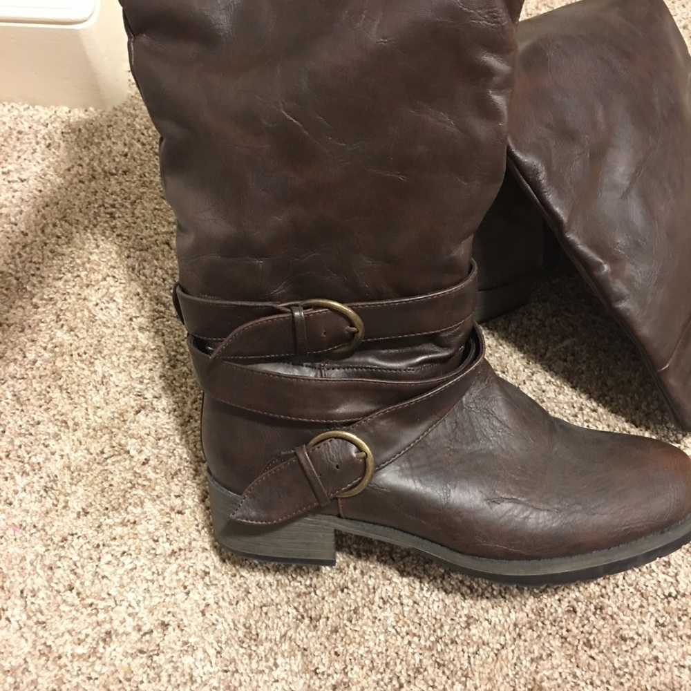 Brown boots